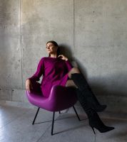 Gemre Ciemnoróżowa sukienka midi z połyskiem Kadyra