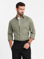 Ombre Men's cotton shirt with pocket REGULAR FIT - olive