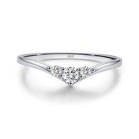 Olivie Strieborný prsteň MOISSANITE 9486 Velikost prstenů: 7 (EÚ: 54-56)