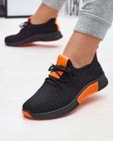 Resti Czarne damskie buty sportowe z pomarańzowymi wstawkami Keteti