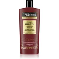 TRESemmé Keratin Smooth изправящ шампоан за непокорна коса 685 мл.