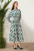 Trendyol Green Patterned Belt Detailed Crinkle Woven Dress