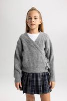 DEFACTO Girl Regular Fit V Neck Knitted Sweater