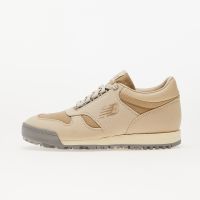 Sneakers New Balance Rainier Sand EUR 38.5