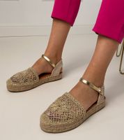 D/CEO Golden perforated espadrille sandals Santos