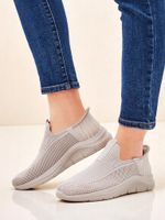 Resti Wsuwane damskie materiałowe buty sportowe Secat