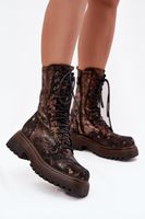 Pracownica skór Maciejka