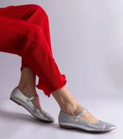 D/CEO Srebrne balerinki z lakierowanym noskiem zapinane na rzepy Jaures