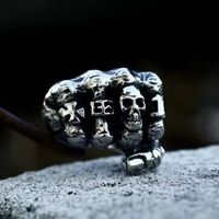 pierścień Fingers Skeleton Hand 10