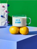 Sinsay - Kubek z napisem "Life is so good" - wielobarwny