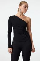 Trendyol Black Window/Cut Out Detailed Single Sleeve Knitted Blouse