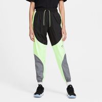 Nike Swoosh Fly Wmns Pants - Dámske - Nohavice Nike - Čierne - CZ3953-084 - Veľkosť: XS