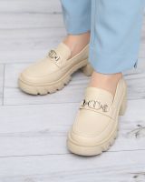 Resti Beżowe damskie półbuty na masywnej podeszwie Terima