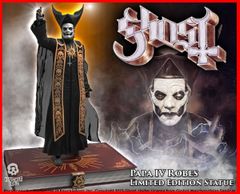 Figur Ghost - Rock Iconz - Papa Emeritus IV (Black Robes)