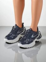 Resti Women's sports sneakers on a thicker sole Nettes