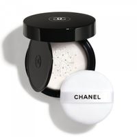 CHANEL POUDRE UNIVERSELLE LIBRE ON-THE-GO FORMAT  SYPKÝ PUDR S PŘIROZENÝM FINIŠEM. CESTOVNÍ FORMÁT - 10 LIGHT 6 g