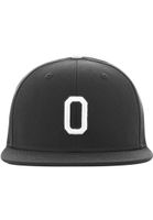 Letter Snapback O