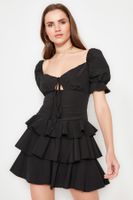 Trendyol Black Open Derék/Gördeszkás Flounce Poplin elegáns estélyi ruha