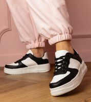 marka niezdefiniowana Black sports sneakers on Luneta platform