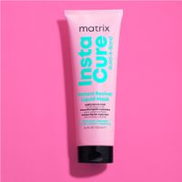 Matrix  folyékony maszk - Instacure Build-A Bond Instant Revival Liquid Mask