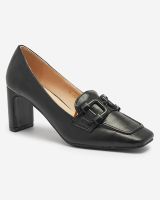Resti Women's moccasin-style pumps in black Mokwell-Footwear