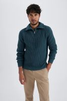 DEFACTO Standard Fit Stand Collar Half Zipper Thessaloniki Fabric Knitwear Sweater