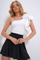 Trend Alaçatı Stili Woman's White Single Shoulder Detailed Bottom Snap Blouse