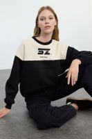 Trendyol Black Color Blocked Oversize/Wide Fit Thick Inside Fleece Knitted Sweatshirt