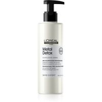 L’Oréal Professionnel Serie Expert Metal Detox грижа за използване преди нанасянето на шампоан за боядисана и увредена коса 250 мл.