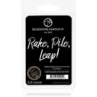 Milkhouse Candle Co. Creamery Rake, Pile, Leap! vosek za aroma lučko 155 g