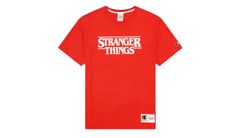Champion x Stranger Things Men´s T-Shirt Red Muškarci - Majice Champion - Crvena - 217791-RS033-M - Size: M