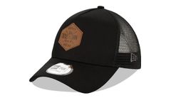New Era Patch Black A-Frame Trucker Cap Unisex - Čiapky New Era - Čierna - 12523902-One-size - Size: One size