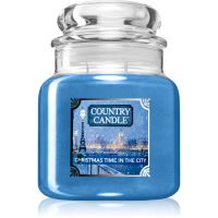 Country Candle Christmas Time In The City dišeča sveča 453 g