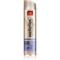 Wella Wellaflex 2nd Day Volume hajlakk közepes fixálás dús hatásért 250 ml