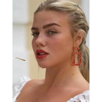 Elegantne Viseće Naušnice Pravokutnog Oblika, Crvene Boje