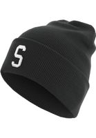 Knitted hat with the letter Cuff S