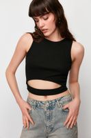 Trendyol Black Cut Out Detailed Crew Neck Knitted Undershirt