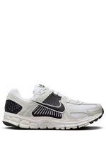 Zoom Vomero 5 Sneakers