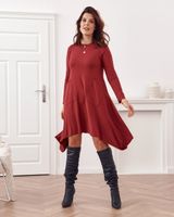 Asymetrické šaty Plus Size s kapsami ve vínové barvě