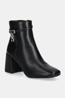 Steve Madden Členkové topánky Steve Madden Risa-E