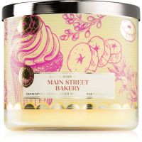 Bath & Body Works Main Street Bakery ароматна свещ 411 гр.