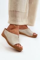 Comfortable women's wedge slippers Inblu Beige