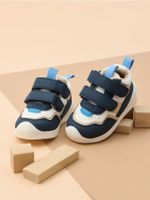 Sinsay - Sneakersy ze skórzaną wkładką z certyfikatem "ZDROWA STOPA" - granatowy