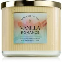 Bath & Body Works Vanilla Romance vonná svíčka 411 g