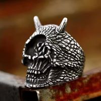 Ring Skull Horn 8