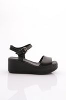 DGN 2003 Women's Sandals