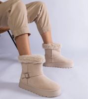 UR/CEO Black snowboots Arana