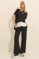 Trend Alaçatı Stili Women's Black Crew Neck Garnish Blouse And Palazzo Trousers Double Crinkle Suit