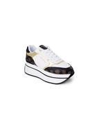 Női tornacipők Guess