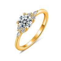 Olivie Strieborný prsteň MOISSANITE ROSE 9844 Veľkosť prsteňov: 8 (EÚ: 57 – 58)